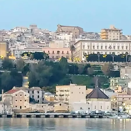 Casa vacanze Casa Sunrise - Lovely Sea Front Sciacca